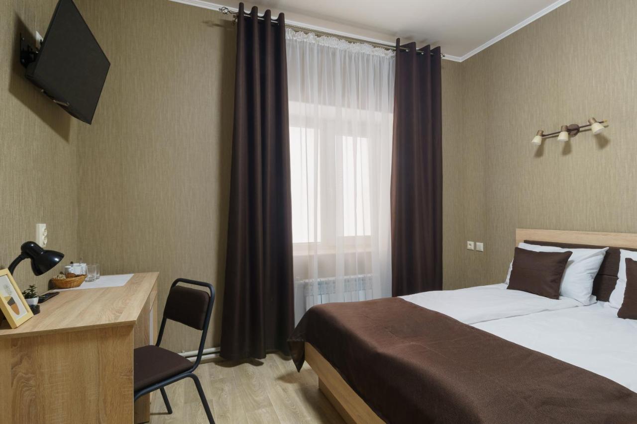 Отель Южный Двор Kharkiv Exterior photo