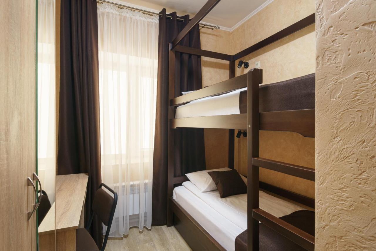 Отель Южный Двор Kharkiv Exterior photo